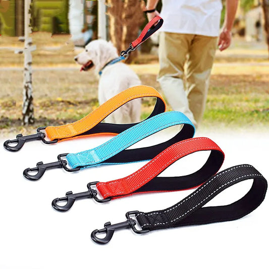 Dog Leash 25cm Dogs Leashes Reflective Short Leash for Medium Large Dog Walking Soft Padded Handle Dogs Leashes Short Pet Chain